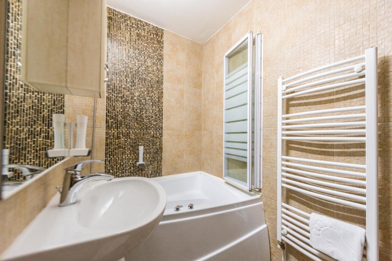 Apartament Carol Davila Пітешть Екстер'єр фото